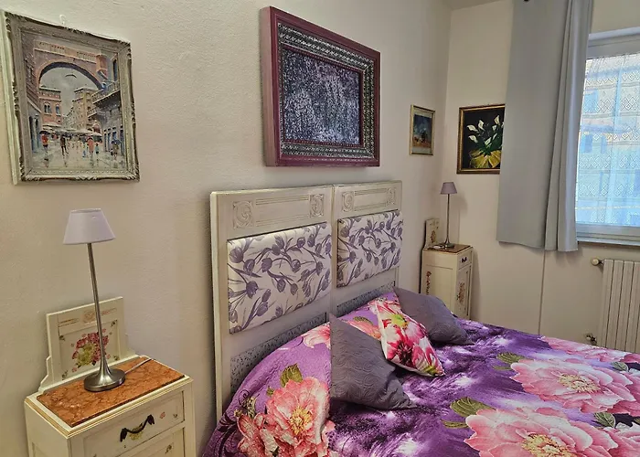 Artisanti - Dania 홈스테이 *