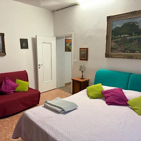 Artisanti - Dania * Μπαρντολίνο