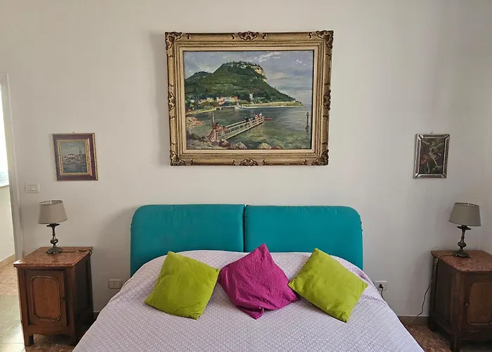 Δωμάτια σε οικογενειακή κατοικία Artisanti - Dania Μπαρντολίνο